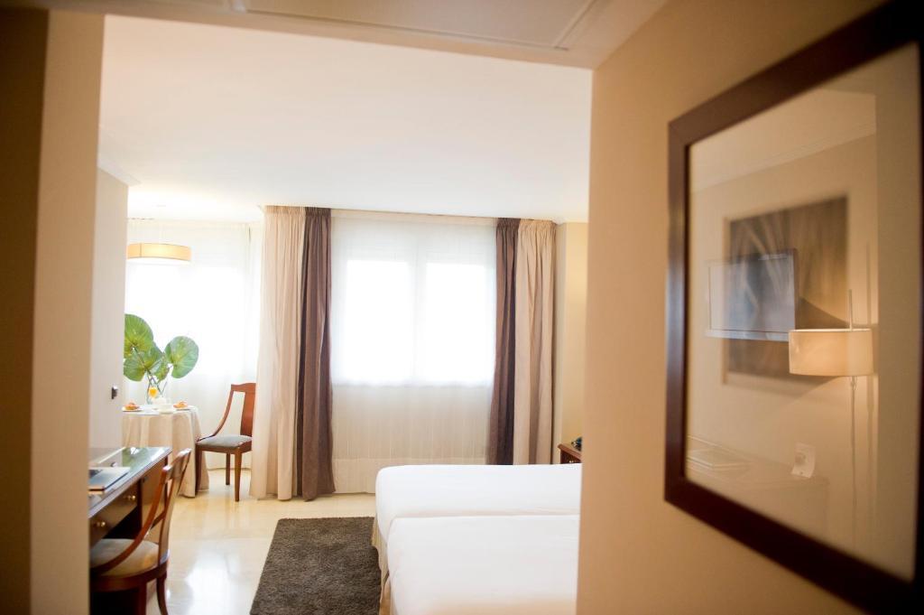 Hotel San Pedro Langreo Room photo